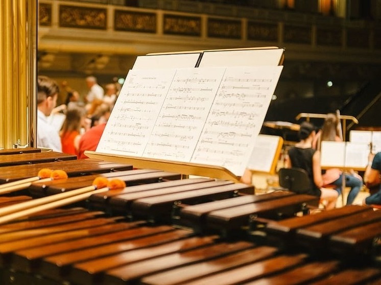 Артисты донецкой филармонии проведут летние гастроли в Сибири