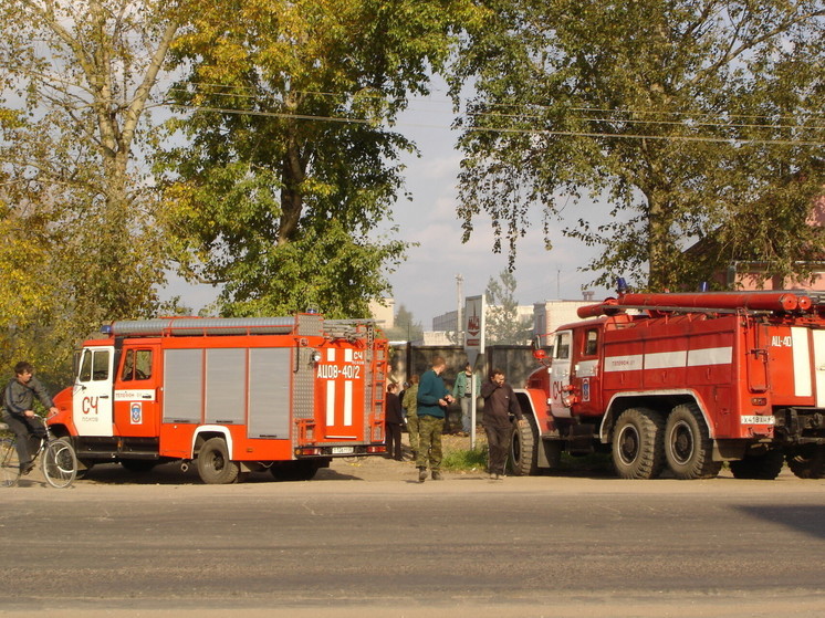 Михаил Ведерников сообщил о взрыве в Невельском районе, повреждено здание нефтепровода