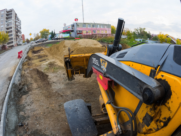 В Челябинске из-за строительства газопровода на месяц закроют дорогу