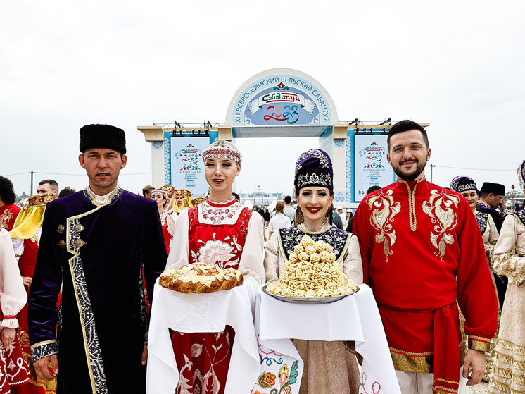 Под Астраханью начался Всероссийский сельский праздник Сабантуй