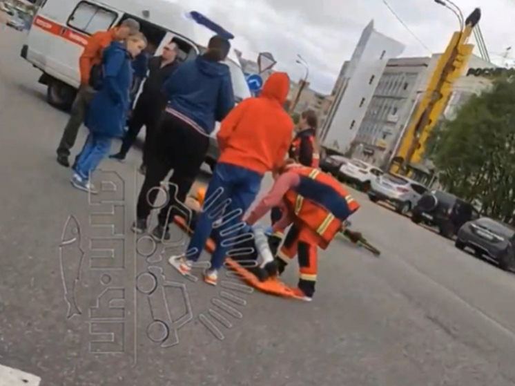 В Мурманске сбили велосипедиста на улице Карла Маркса