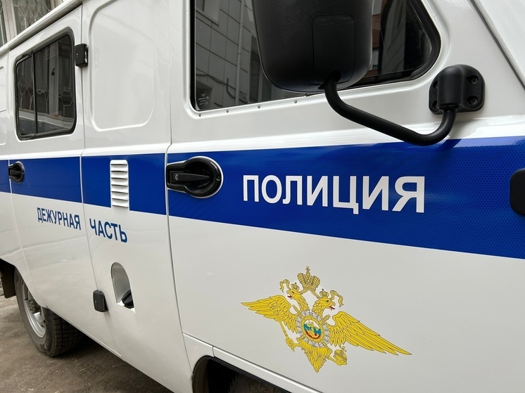 Полицейские задержали жительницу Томска со свертком героина