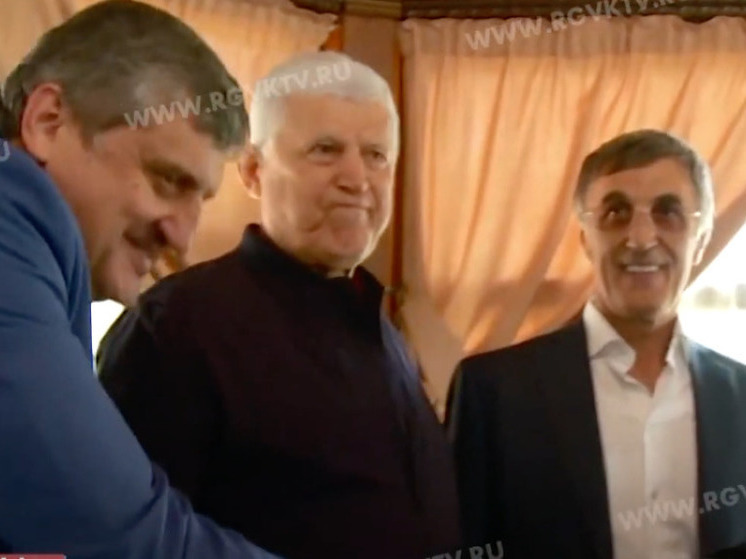 Глава Дагестана назвал бывшего депутата Госдумы трусом и предателем