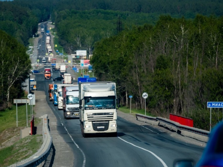 В Челябинской области из-за жары закрыли трассы для грузовиков