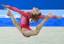 Олимпийская чемпионка поведала о скользящем бревне, стойке в Токио на одной руке и желании оставить след    

