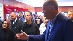 Окрик из толпы на избирательном участке рассердил Эрдогана: видео