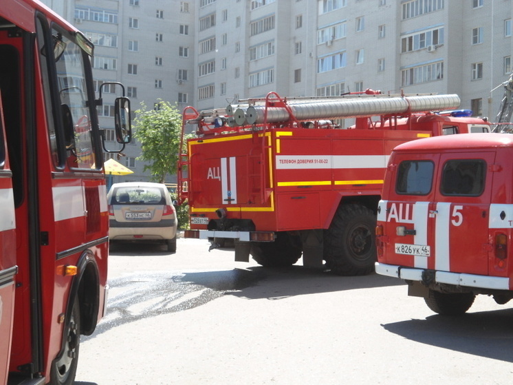 В Курске при пожаре повреждена котельная установка в Железнодорожном округе
