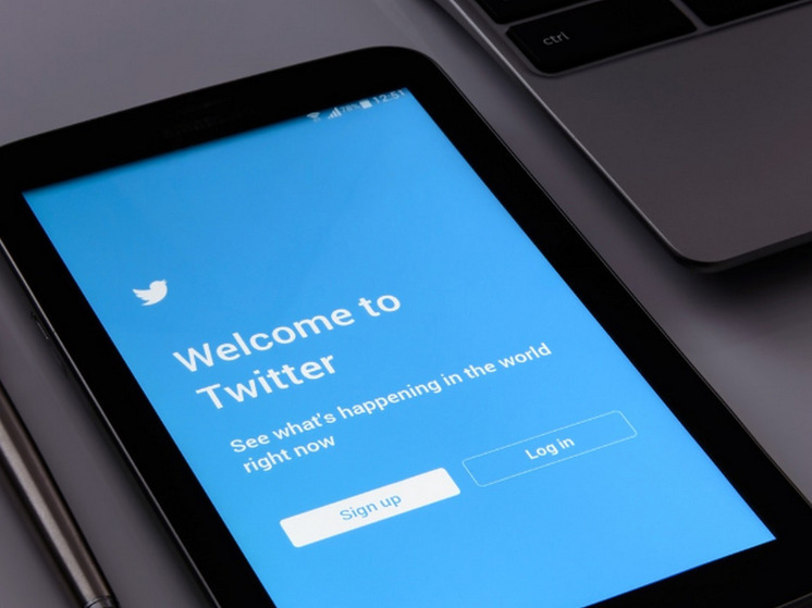 Берлин критикует выход Twitter из кодекса против дезинформации