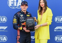 Шарапова очаровала всех на Гран-при Монако: фанаты "Формулы-1" приняли ее за модель