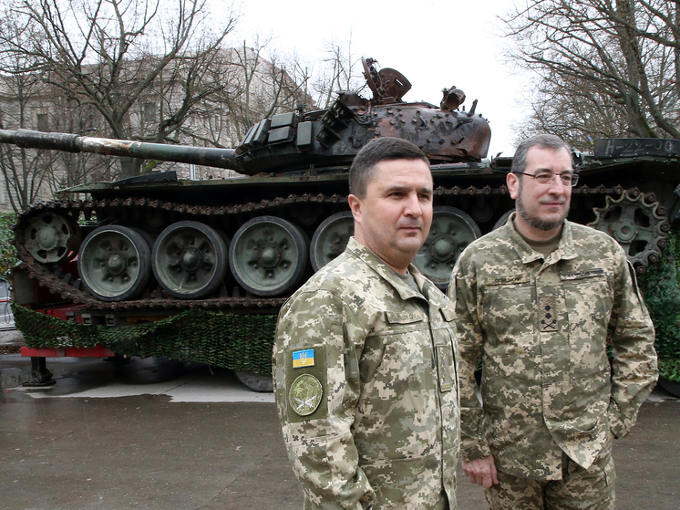 Марочко: Украина активно восполняет склады с боеприпасами в Донецкой области