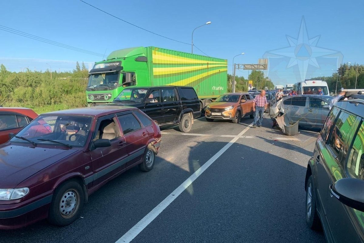 аварии на трассе москва санкт петербург