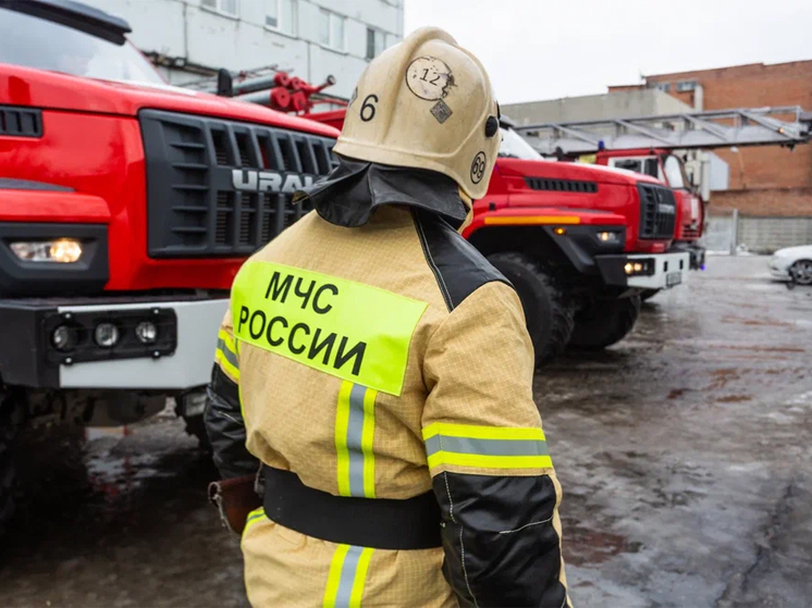 Клубы дыма и тело в огне: в Колпашеве Томской области во время пожара погибла женщина
