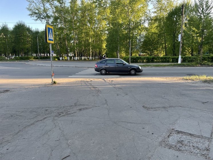 В Северодвинске водитель «Лады» сбил двух пешеходов на «зебре»