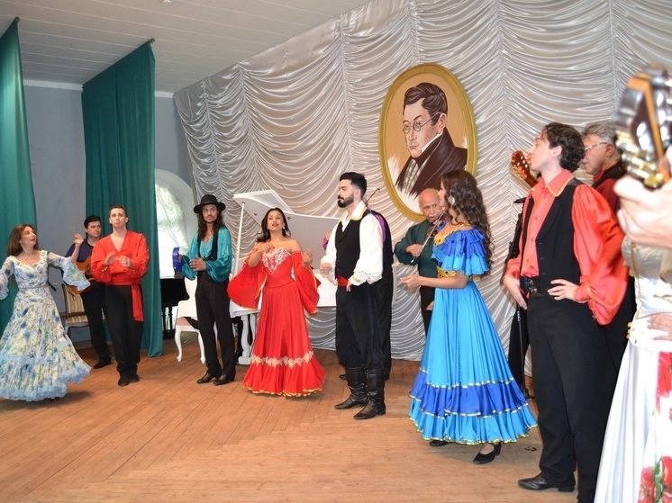 В музее-заповеднике «Хмелита» прошел Всероссийский Грибоедовский праздник