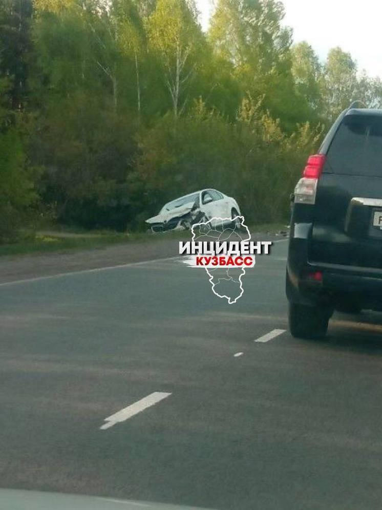 Очевидцы: в Кемерове произошло жёсткое ДТП