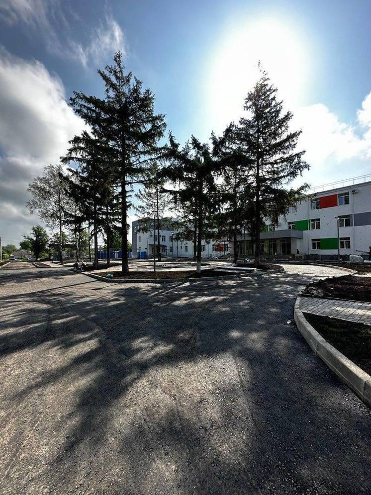 Ямал восстановил городскую больницу в Волновахе уже на 90%