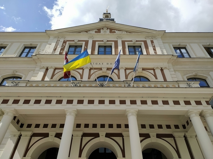 Чиновники в Киеве благодарны США за помощь ВСУ, без которой Украина проиграла бы
