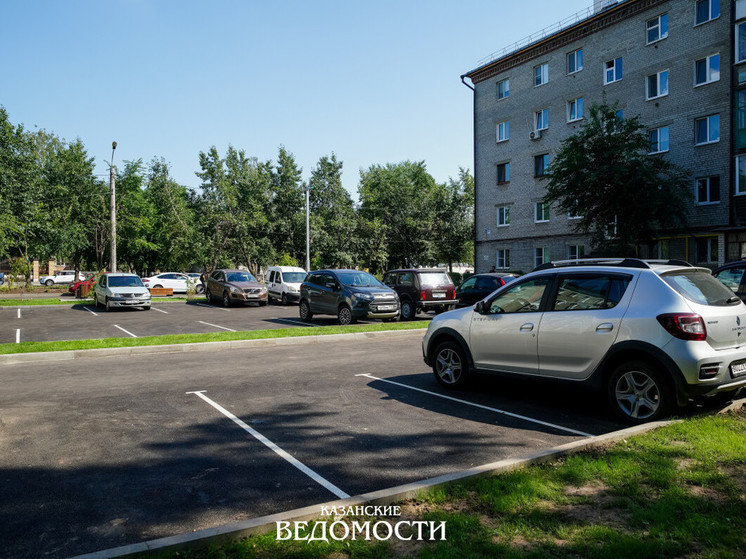 Новые парковочные зоны появятся в Казани