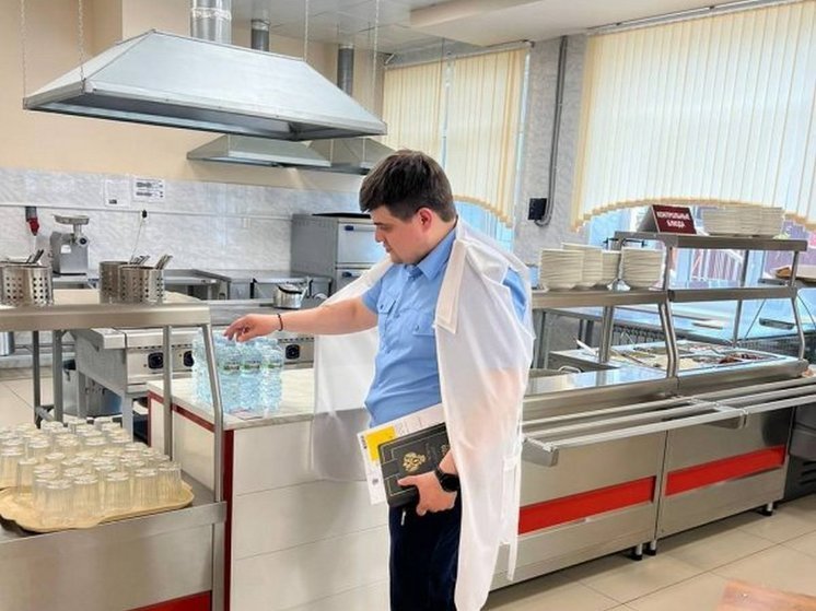 В Курске прокуратура нашла нарушения в организации питания в одной из школ
