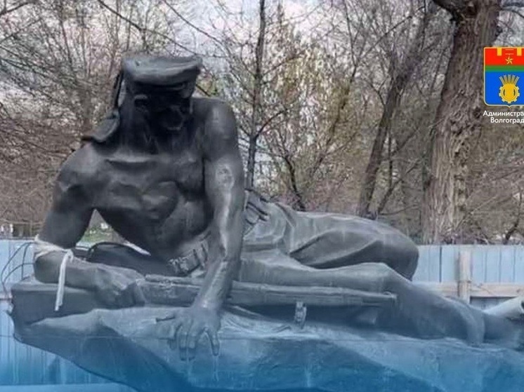 В Волгограде приведут в порядок памятник морякам Волжской флотилии