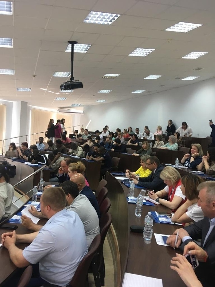 В СмолГУ состоялся круглый стол по вопросам миграционного законодательства Российской Федерации