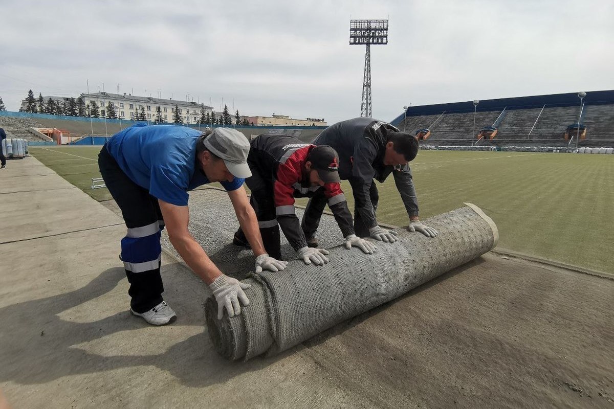 Reconstruction of the main football field started in Kemerovo
