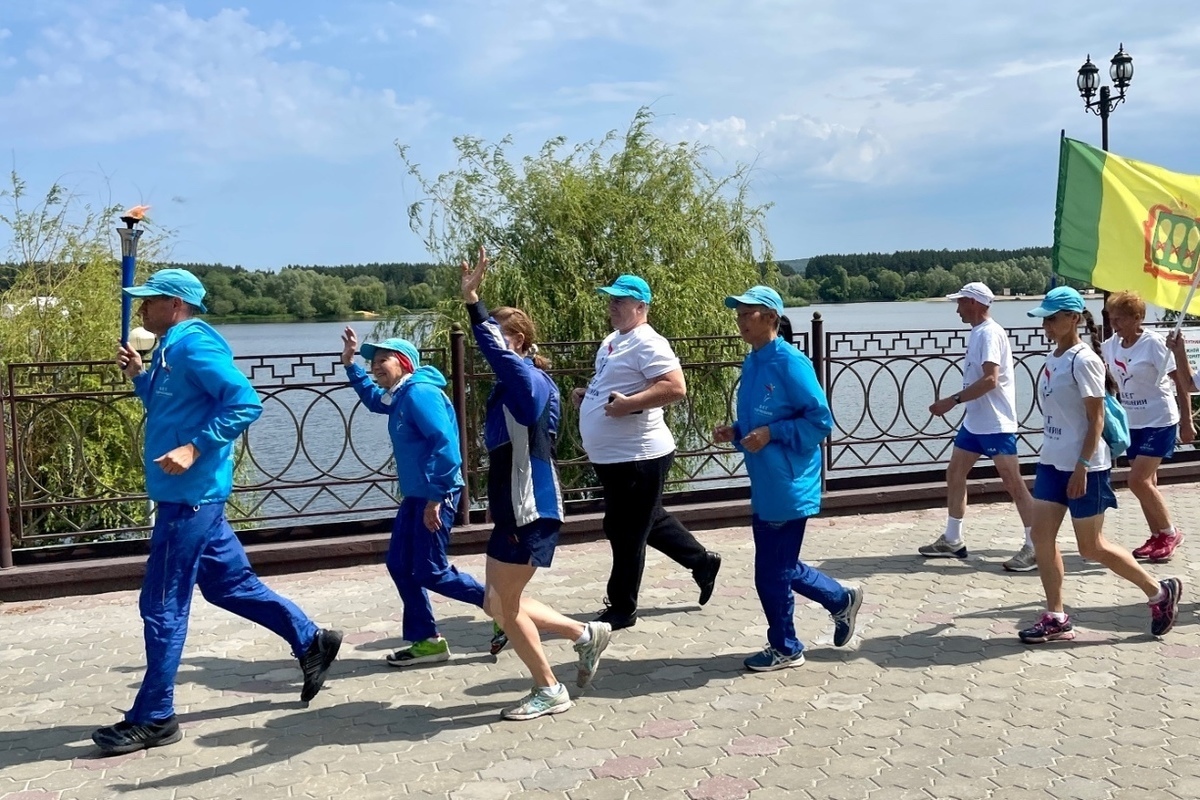 Participants of the international relay race "Running of Harmony" will carry the torch through Tambov