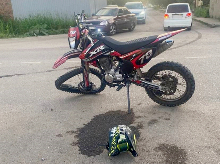Подростки на мотоцикле попали под Воронежем в аварию