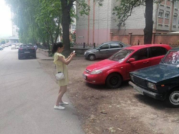 Пензенские водители заплатят за парковку на газонах