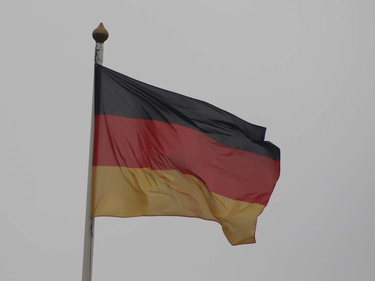 Германия отзывает разрешение на деятельность четырех генконсульств РФ