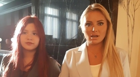 Дана Борисова вывела в свет дочь, на которую напала собака: видео