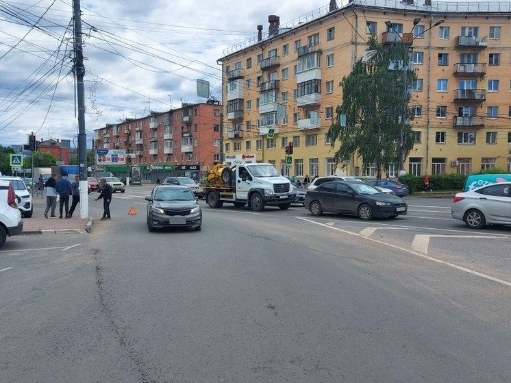 За час в Твери произошло два ДТП с велосипедом и электросамокатом: автоинспекторы обращаются к жителям