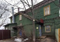 Жители поселка Свердловский могут остаться без библиотеки
