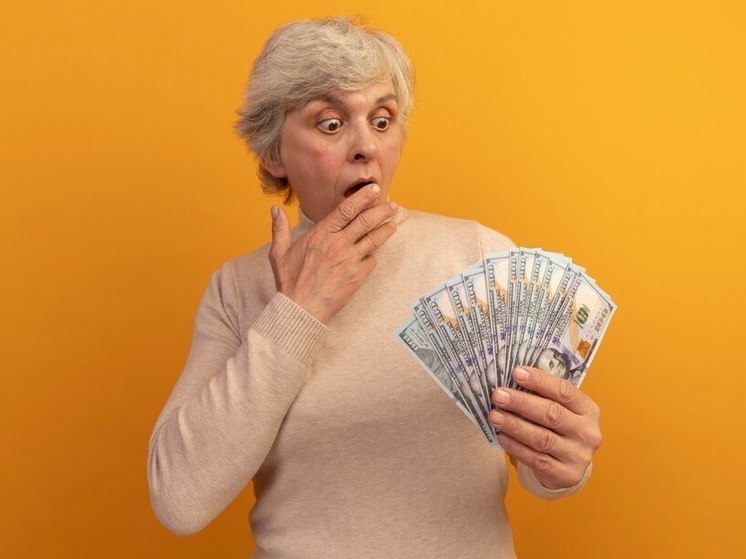 В Канске жители Ставропольского края получили сроки за кражу денег у пенсионерок