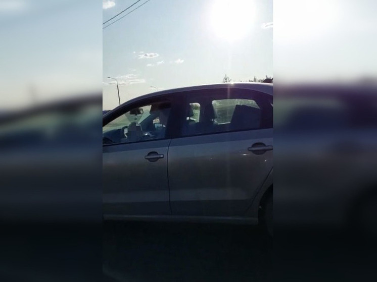 На Солотчинском шоссе в Рязани женщина управляла автомобилем с ребёнком на руках