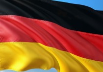 Немецкие читатели Welt осудили главу МИД ФРГ Анналену Бербок за решение закрыть четыре из пяти российских консульств в Германии