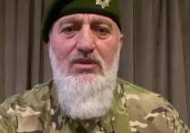 Депутат нижней палаты российского парламента от Чечни Адам Делимханов в своем телеграм-канале обратился к предпринимателю, основателю ЧВК «Вагнер» Евгению Пригожину, назвал его блогером и предложил встретиться
