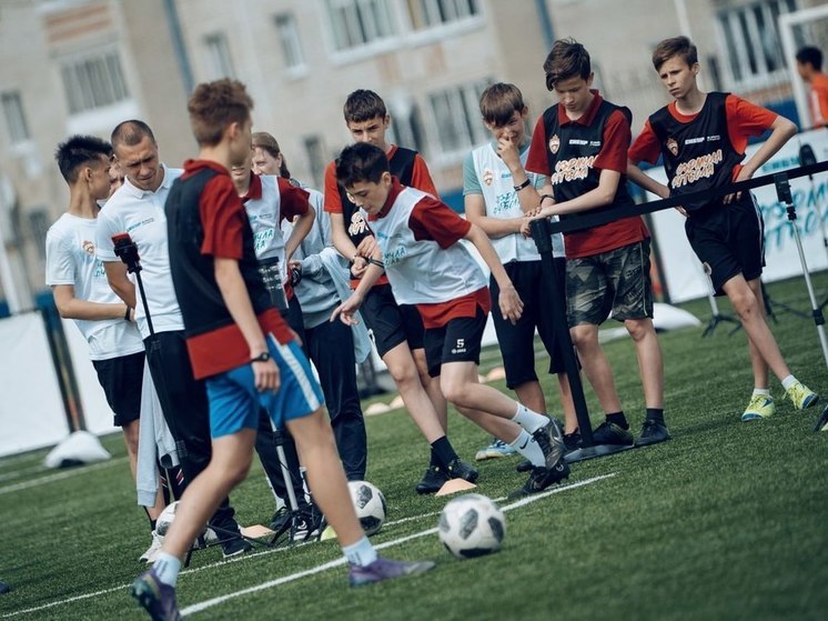 В Тобольске выбирали самых талантливых юных футболистов