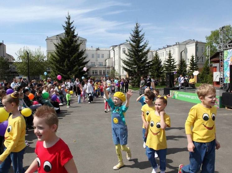  В областной детской больнице Иркутска провели праздник для детей