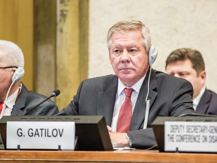 Постпред РФ в Женеве Гатилов: США учатся управлять эпидемиями