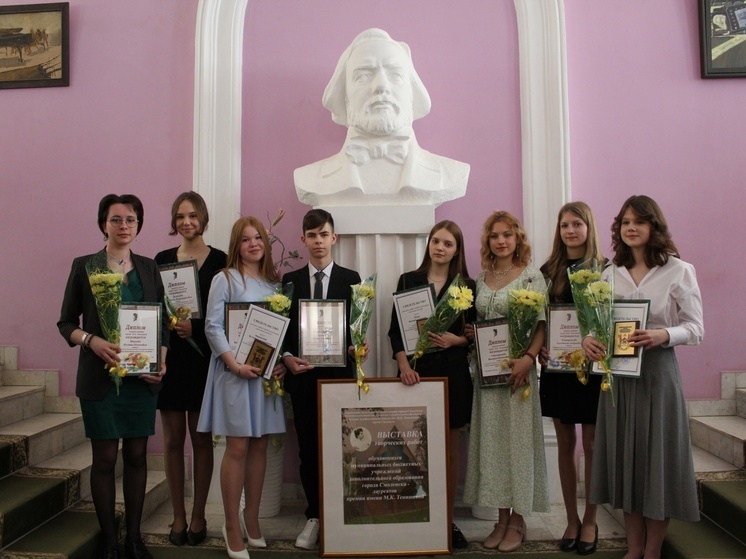 Ученики Тенишеской художественной школы стали лауреатами одноименной премии