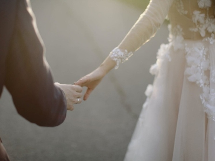 С начала года в Псковской области число разводов превысило количество браков