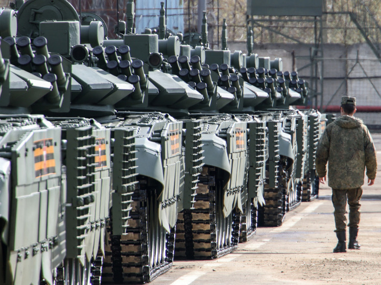 Генерал Липовой: две новых армии нужны России для сдерживания сил НАТО