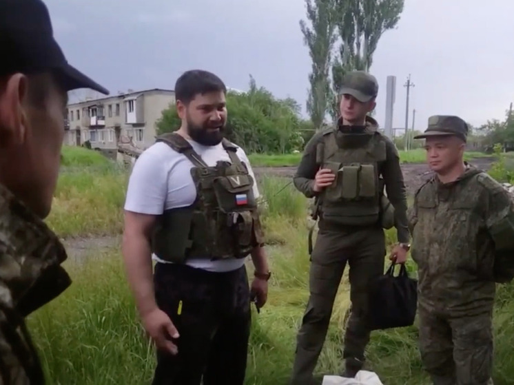 Мэр Федор Филин посетил на Донбассе военнослужащих из Углегорского района