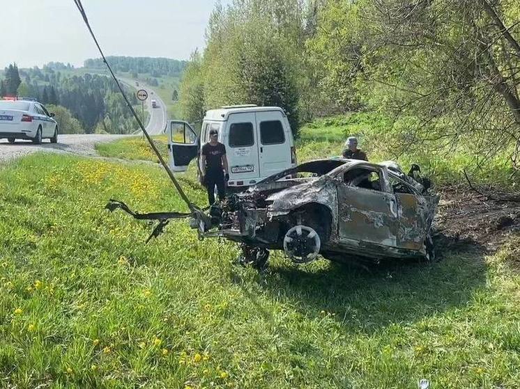 На кузбасской трассе произошла авария в результате которой погибло 4 человека