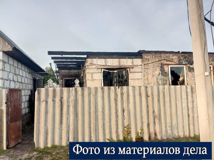В Курской области женщина вилами отбивалась от соседа, который поджег ее дом