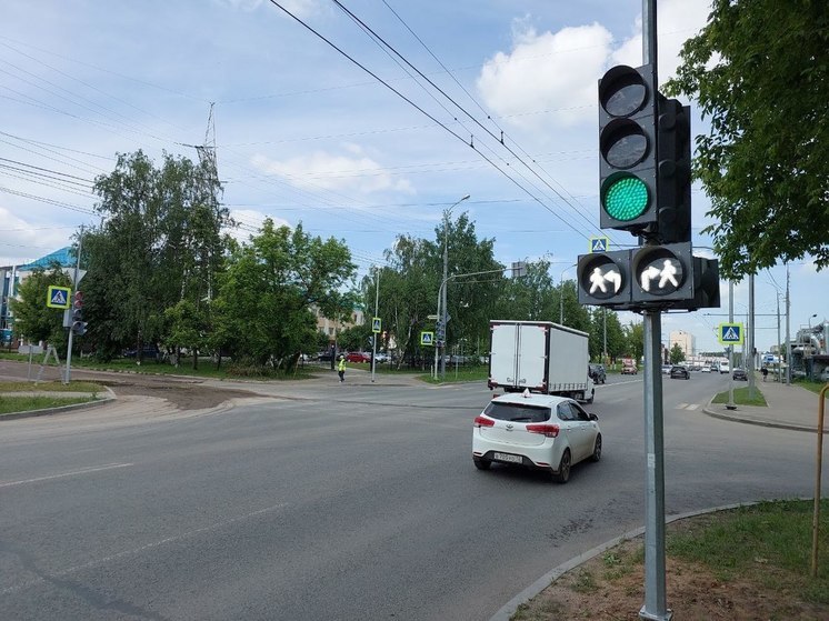 В Йошкар-Оле начнут работу два новых пешеходных светофора