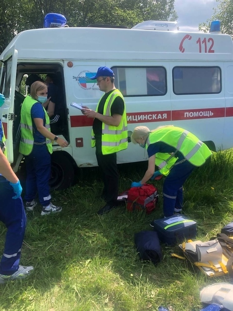 Псковские фельдшеры взяли приз на межрегиональных соревнованиях бригад скорой помощи