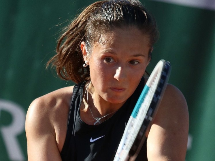 Российская теннисистка Касаткина проиграла украинке Свитолиной на "Ролан Гаррос"