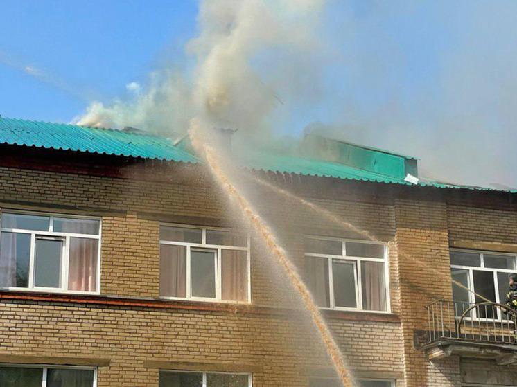 Пожар в ЦКБ в Новосибирске мог начаться из-за короткого замыкания
